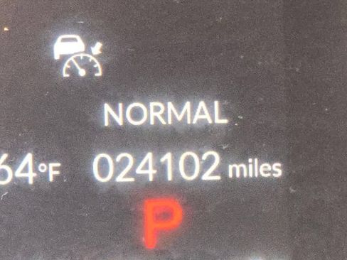 Used 2025 Honda Pilot EX-L image 38