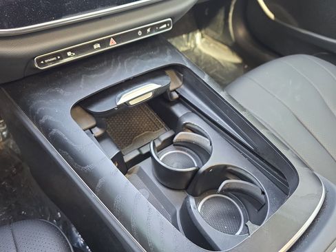 Certified 2024 Mercedes-Benz E 350 4MATIC Sedan image 25