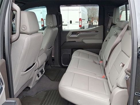 Used 2023 Chevrolet Silverado 1500 LT w/ All Star Edition Plus image 8