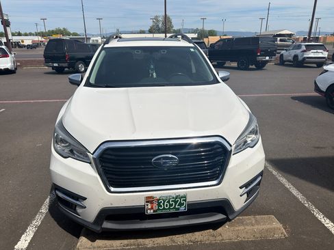 Used 2019 Subaru Ascent Touring AWD/4WD image 8