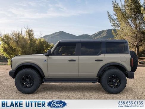 New 2026 Ford Bronco Outer Banks w/ Sasquatch Package AWD/4WD image 3