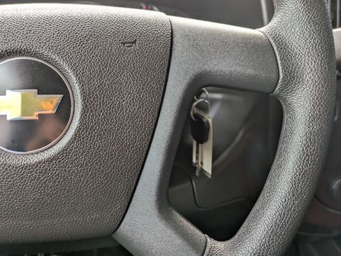 Used 2024 Chevrolet Express 2500 w/ Driver Convenience Package image 15