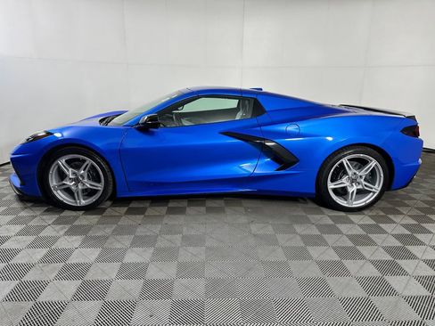 Used 2024 Chevrolet Corvette Stingray Preferred Conv w/ 2LT RWD image 4