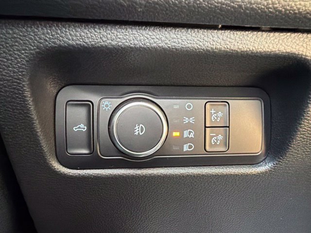 Used 2025 Ford Ranger XLT w/ Equipment Group 301A High AWD/4WD image 35