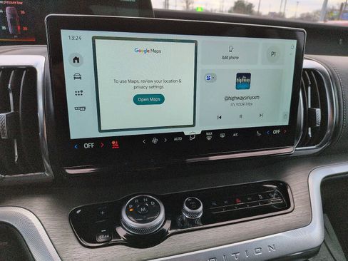 Used 2025 Ford Expedition Max Platinum image 18