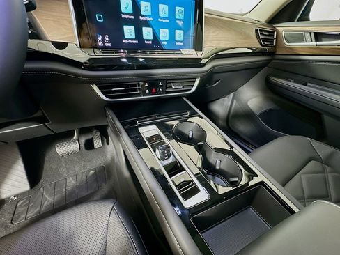 New 2026 Volkswagen Atlas SE AWD/4WD image 16