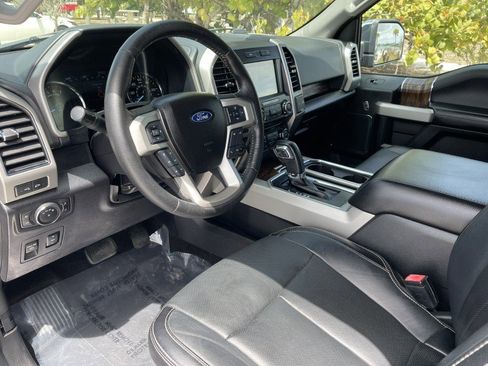 Used 2018 Ford F150 Lariat image 12