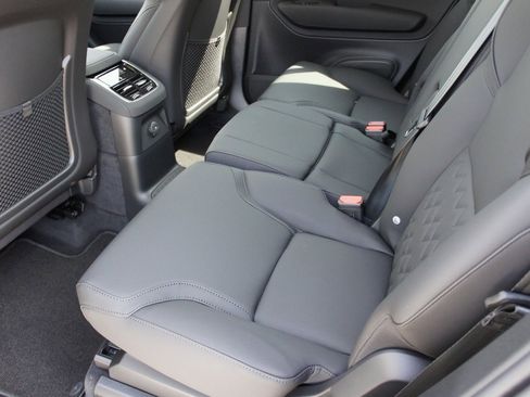 New 2025 Volvo XC90 T8 Plus w/ Protection Package Premier image 23