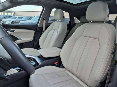 Certified 2025 Audi Q5 Premium Plus w/ Premium Plus image 15