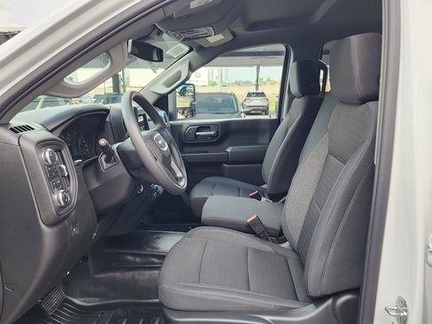 New 2026 GMC Sierra 3500 Pro w/ Convenience Package image 18