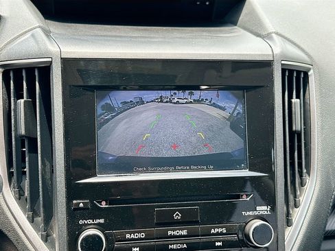 Used 2019 Subaru Crosstrek 2.0i Premium AWD/4WD image 13