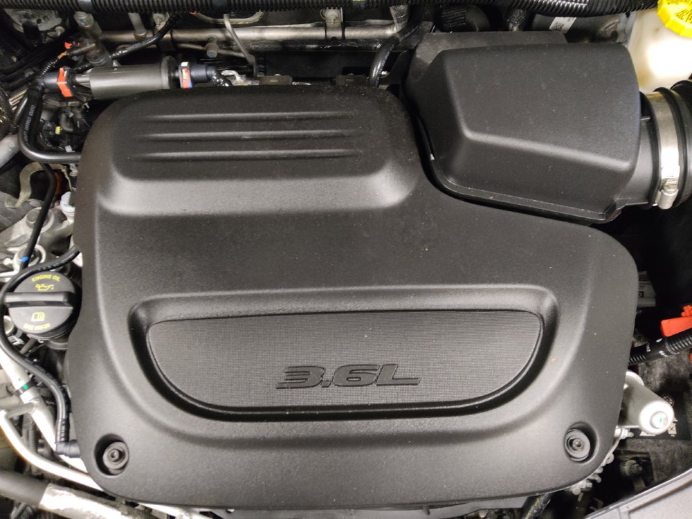 Used 2024 Chrysler Pacifica Touring-L FWD image 30
