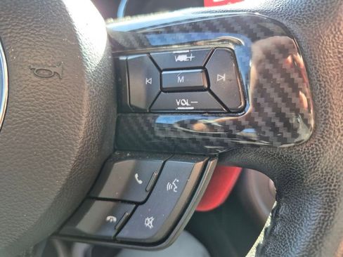 Used 2017 Ford Mustang Coupe image 17