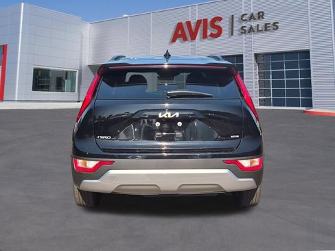 Used 2025 Kia Niro LX FWD image 7