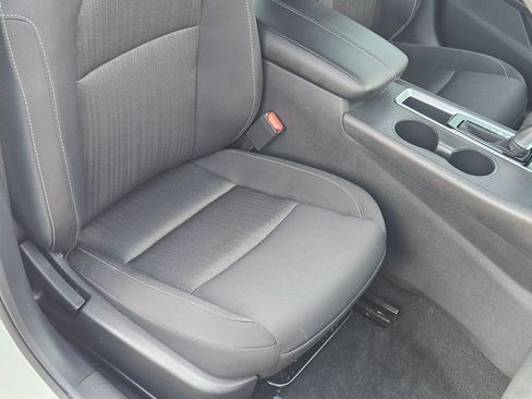 Used 2025 Nissan Altima 2.5 S FWD image 30