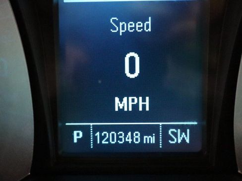 Used 2016 Chevrolet Equinox LT w/ Convenience Package FWD image 37
