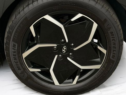 Certified 2023 Hyundai Ioniq 5 SEL w/ Cargo Package image 6