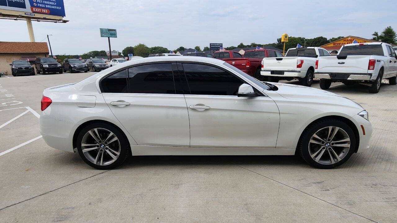 Used 2018 BMW 330i Sedan RWD image 6