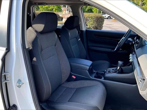 Certified 2024 Honda CR-V EX image 9
