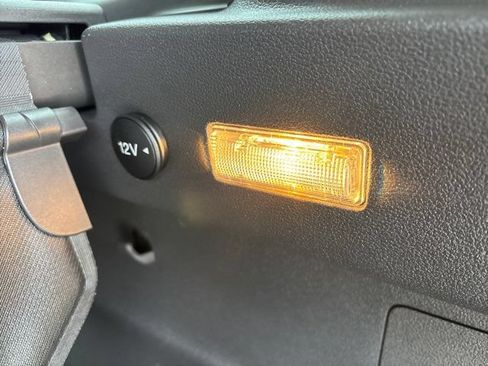 Used 2015 Ford Escape SE FWD image 14