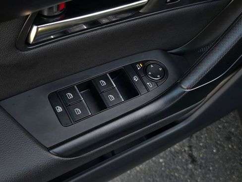 Certified 2025 MAZDA CX-50 AWD 2.5 S w/ Premium Plus Pkg image 11