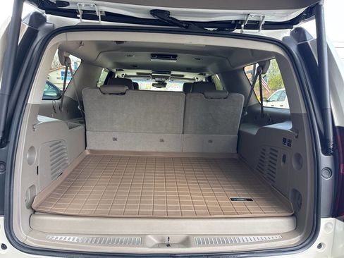 Used 2015 Chevrolet Suburban LTZ AWD/4WD image 26