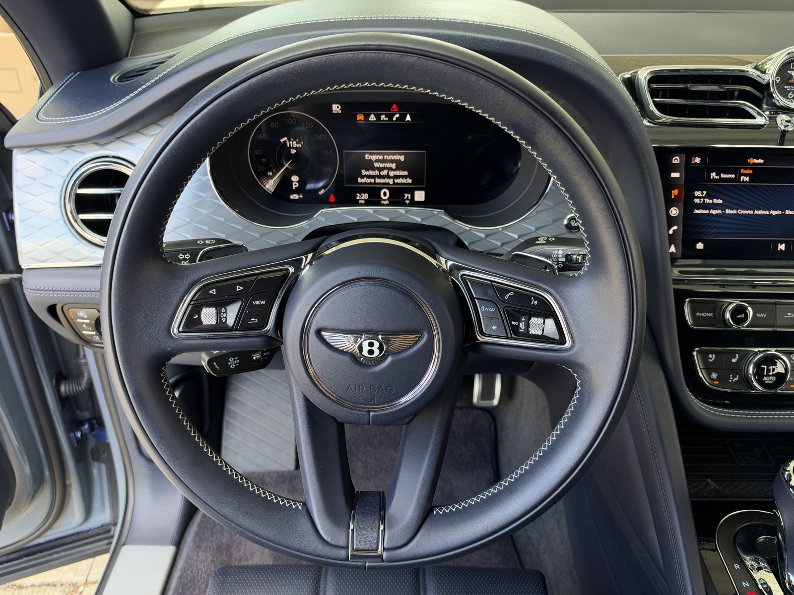 Certified 2021 Bentley Bentayga AWD/4WD image 16