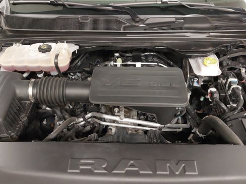 Used 2025 RAM 1500 Big Horn AWD/4WD image 29
