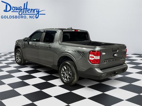 Used 2025 Ford Maverick XLT w/ XLT Luxury Package image 3