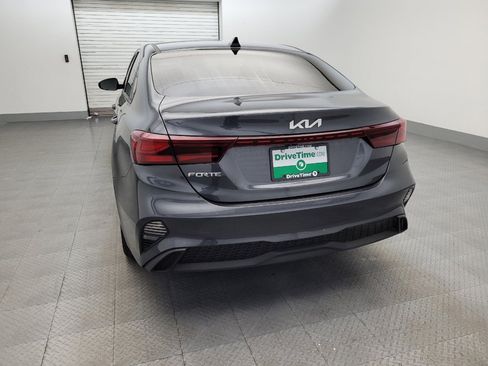 Used 2023 Kia Forte LXS FWD image 6