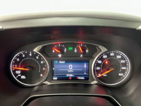 Used 2019 Chevrolet Blazer LT FWD image 11