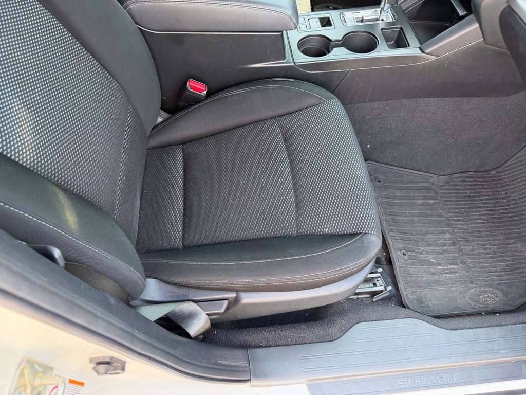 Used 2015 Subaru Outback 2.5i Premium AWD/4WD image 16