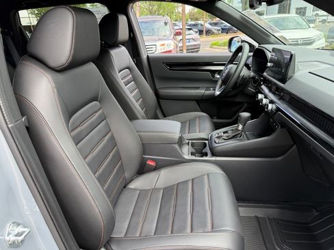 Used 2026 Honda CR-V Sport Touring image 18