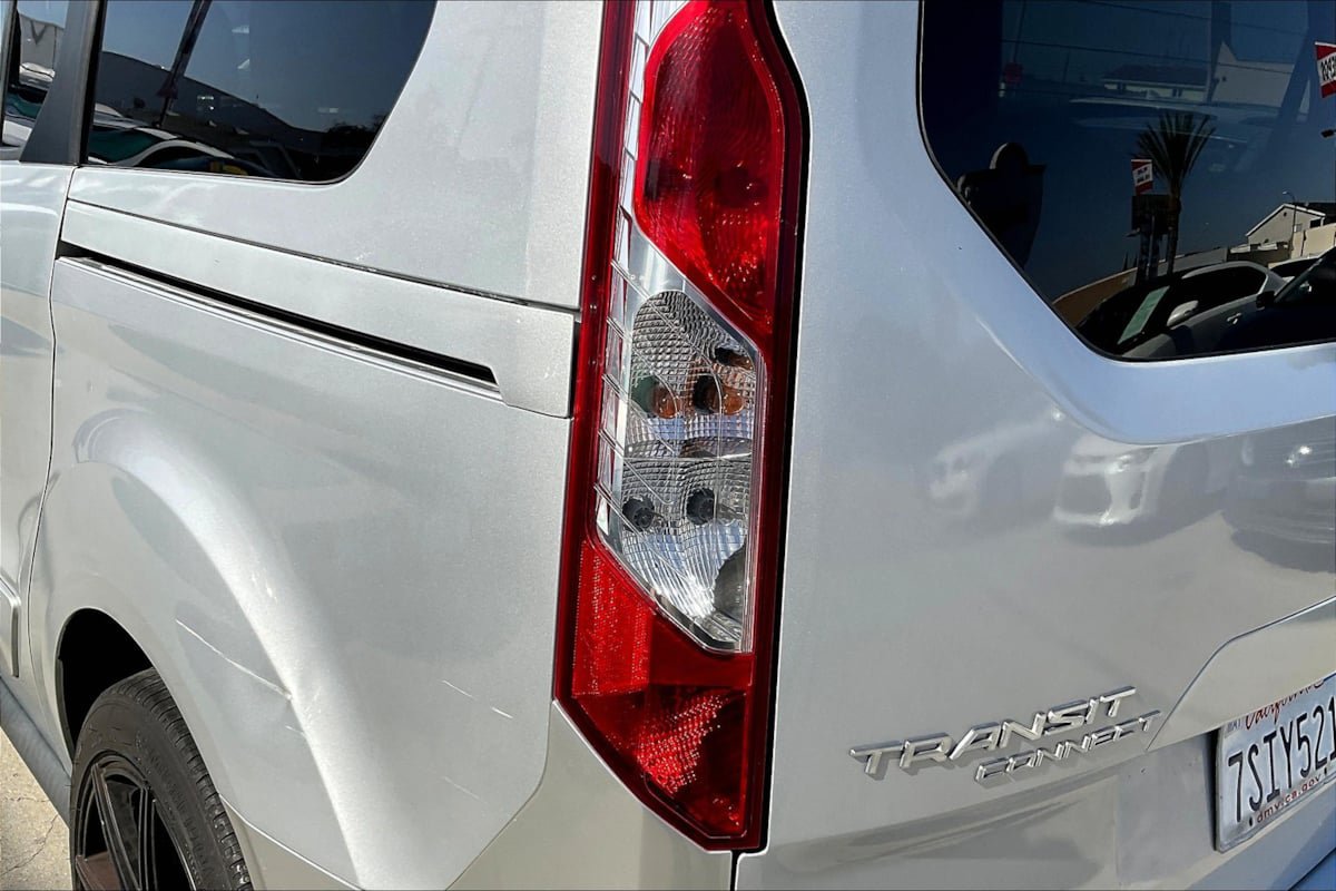 Used 2016 Ford Transit Connect XLT FWD image 27