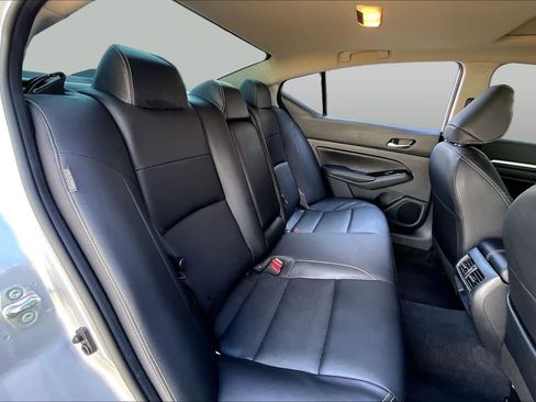 Certified 2024 Nissan Altima 2.5 SL FWD image 21