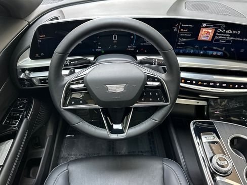 Used 2024 Cadillac Lyriq Sport AWD/4WD image 13