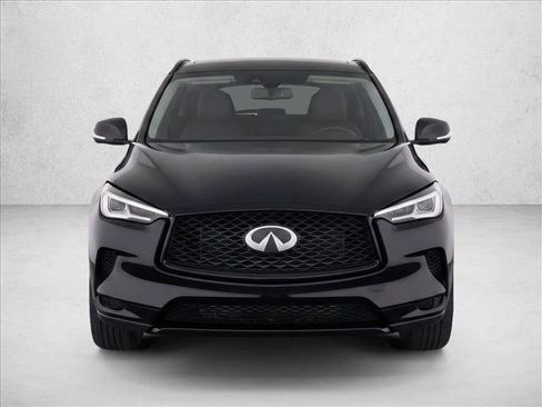 Used 2019 INFINITI QX50 Luxe w/ Navigation Package AWD/4WD image 2