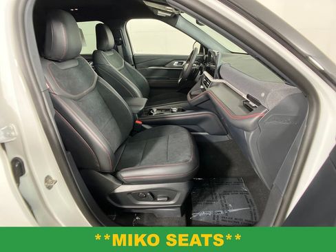 New 2026 Ford Explorer ST image 5