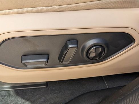 New 2025 Jeep Grand Cherokee Limited image 8