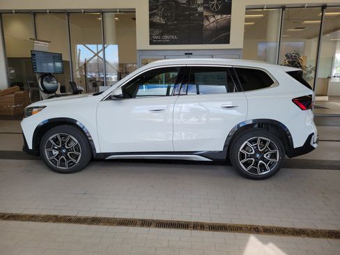 Used 2026 BMW X1 xDrive28i w/ Technology Package AWD/4WD image 8