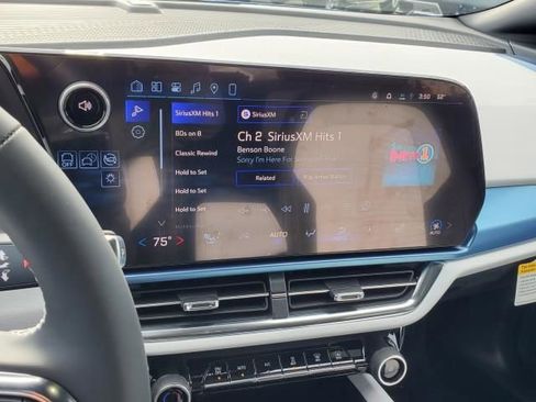 New 2026 Chevrolet Equinox EV LT image 22