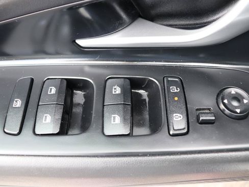 Used 2024 Hyundai Elantra SEL FWD image 40