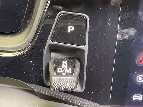 Used 2025 Porsche Cayenne S image 35