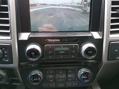 Used 2016 Ford F150 Lariat w/ Equipment Group 502A Luxury image 13