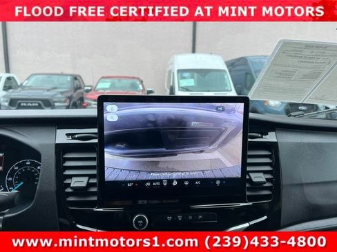 Used 2023 Ford Transit 350 XLT image 22