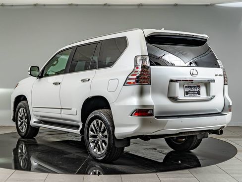 Used 2014 Lexus GX 460 Luxury AWD/4WD image 7