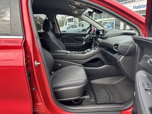 Used 2023 Hyundai Santa Fe SE image 32