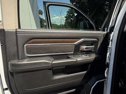 Used 2023 RAM 2500 Laramie AWD/4WD image 19