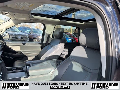 Used 2025 Ford Expedition Max Active AWD/4WD image 16