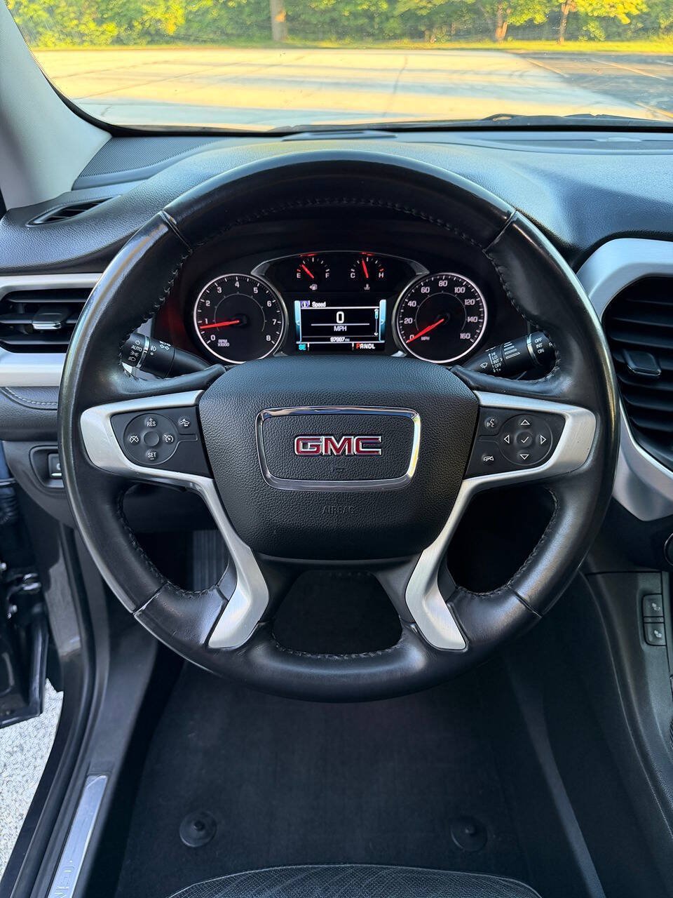Used 2017 GMC Acadia SLT w/ LPO, Floor Liner Package AWD/4WD image 22